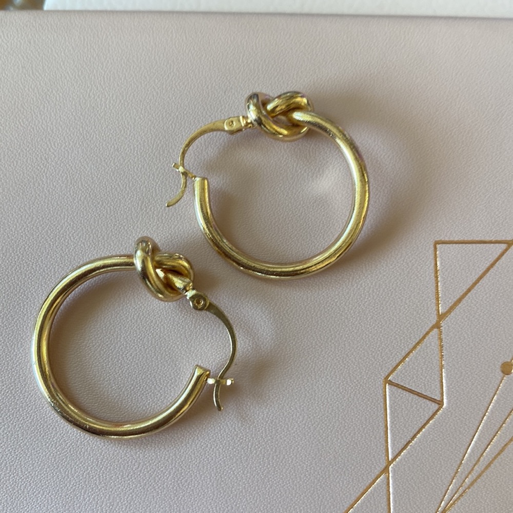 BRAND NEW Princess Polly Gold Hoops